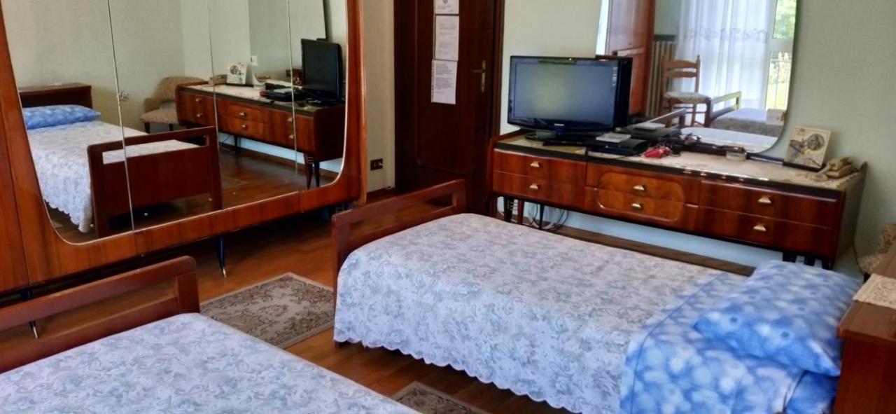 Da Terry Bed & Breakfast เวอร์จาเต ภายนอก รูปภาพ